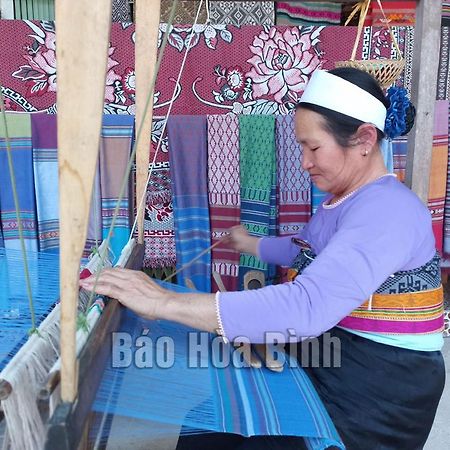 Thao Ly Homestay Mai Chau Hòa Bình Exteriör bild