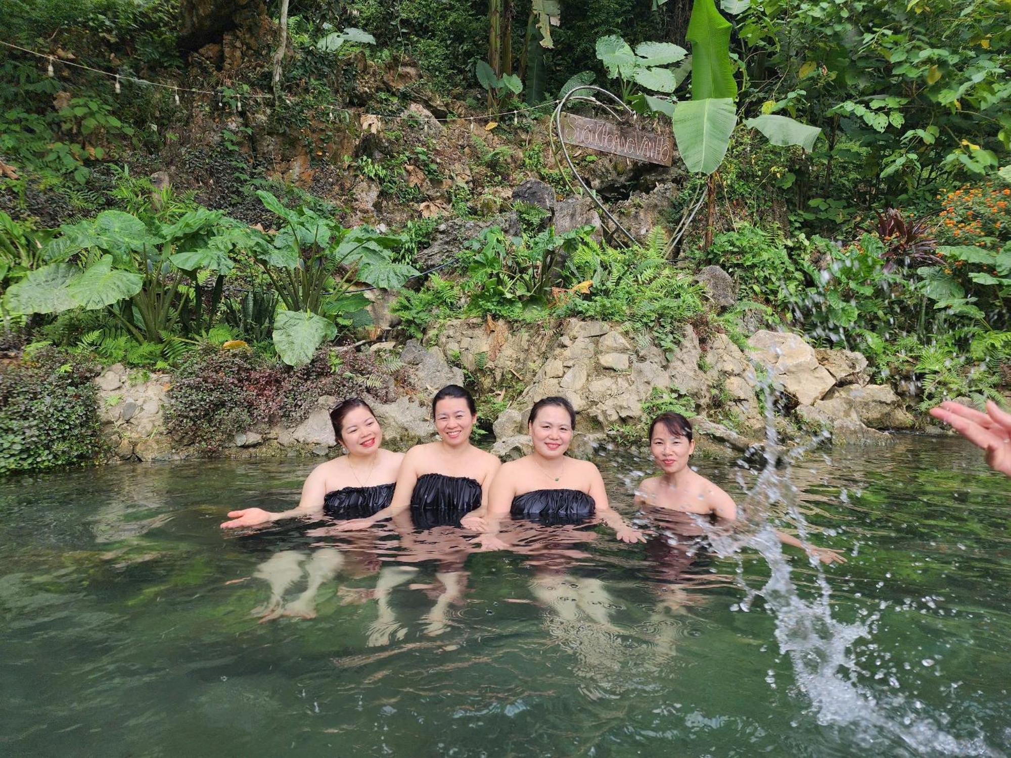 Thao Ly Homestay Mai Chau Hòa Bình Exteriör bild